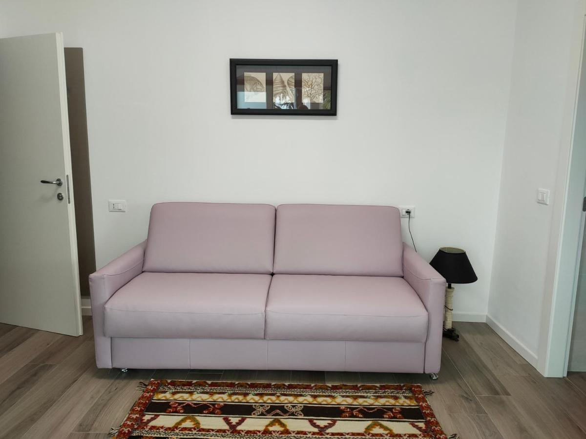 Iris Ar Holiday-Home Peschiera del Garda Bagian luar foto