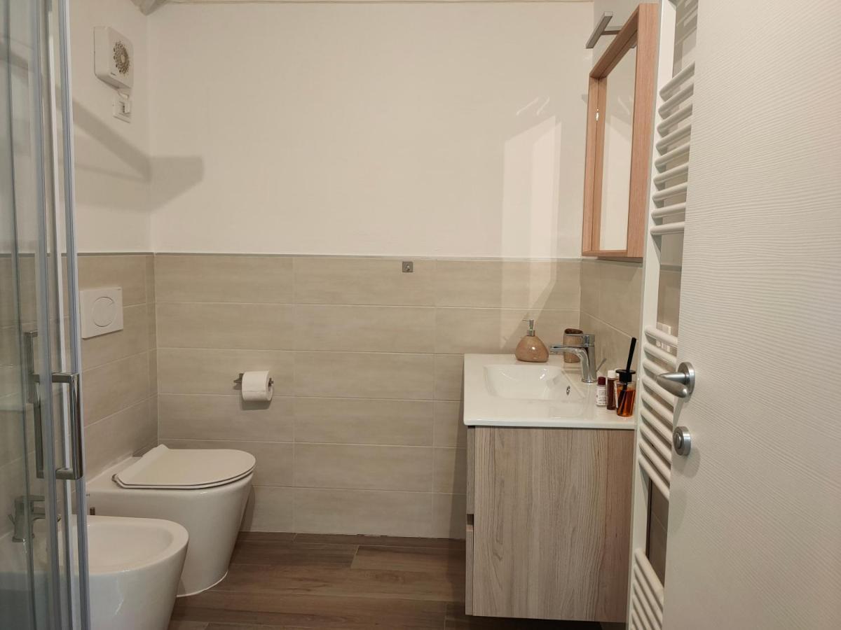 Iris Ar Holiday-Home Peschiera del Garda Bagian luar foto